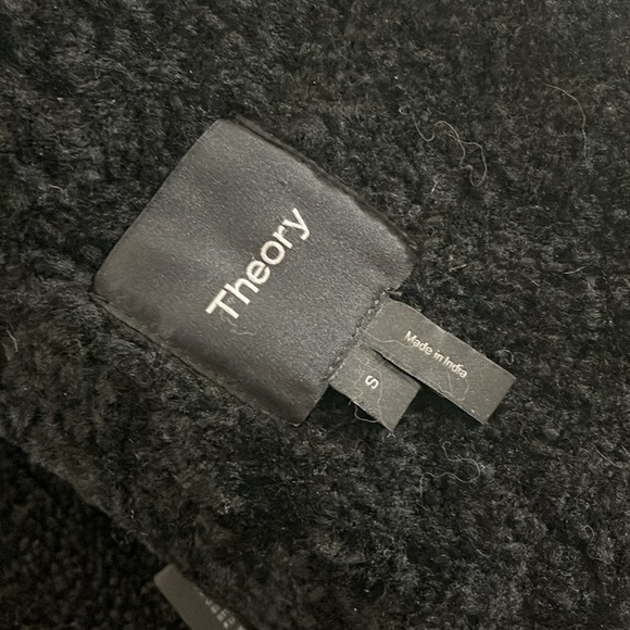 Theory coat - Picture 3 of 5